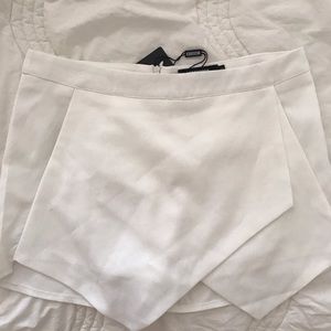 White missguided skort