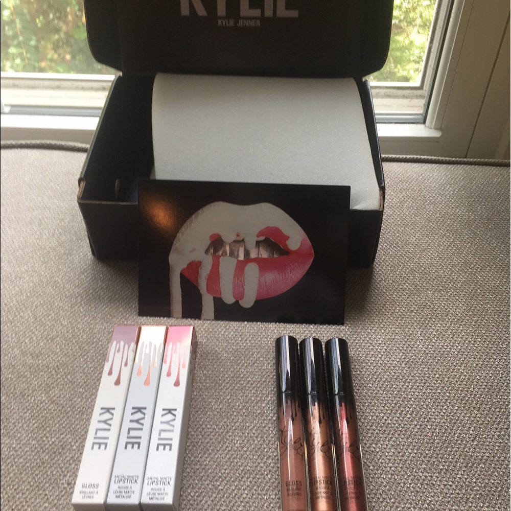 💘🖤💘🖤KYLIE COSMETICS GLOSS AND METALS💘🖤💘🖤