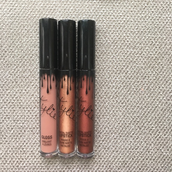 💘🖤💘🖤KYLIE COSMETICS GLOSS AND METALS💘🖤💘🖤 - Picture 2 of 7