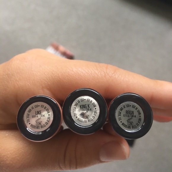 💘🖤💘🖤KYLIE COSMETICS GLOSS AND METALS💘🖤💘🖤 - Picture 5 of 7