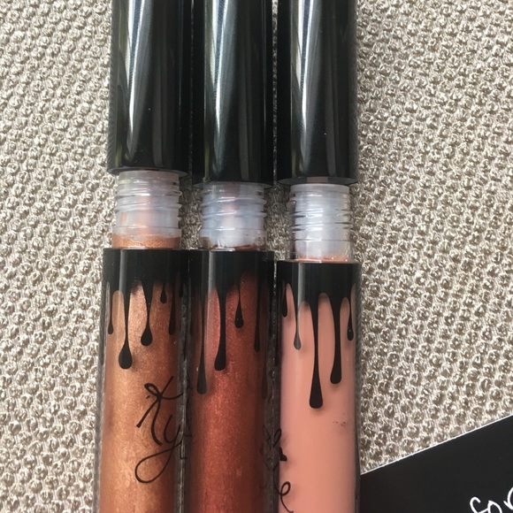 💘🖤💘🖤KYLIE COSMETICS GLOSS AND METALS💘🖤💘🖤 - Picture 6 of 7