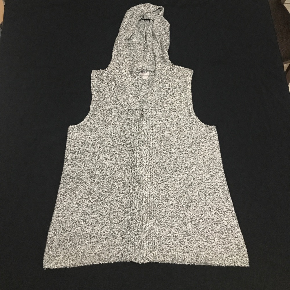 J. Jill Knit hooded zip up vest
