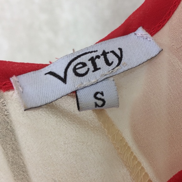 Verty cold shoulder semi-sheer, Summer top - Picture 3 of 3