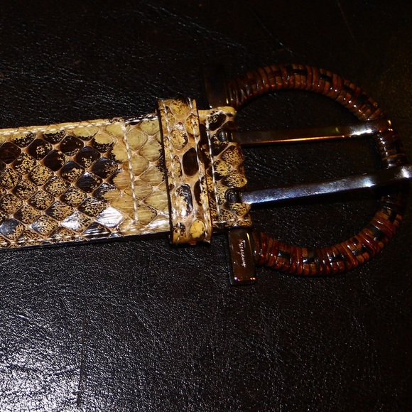 Ferragamo belt - Picture 2 of 8