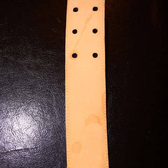 Ferragamo belt - Picture 3 of 8