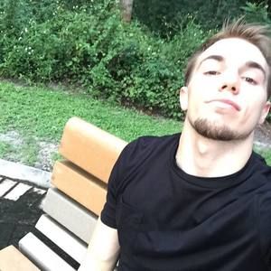 Meet your Posher, Charlie