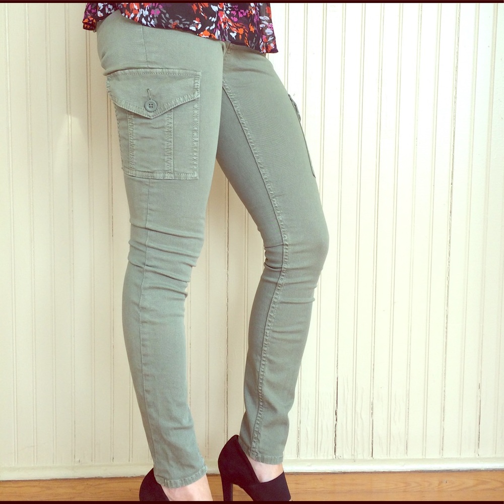 Express skinny army green cargo pants