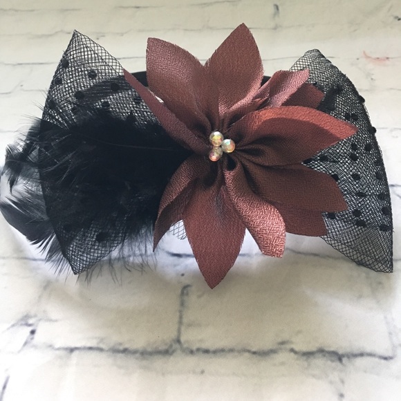 Accessories - Floral Fascinator Headband w Tulle Bow & Feathers Accessories - Floral Fascinator Headband w Tulle Bow & Feathers