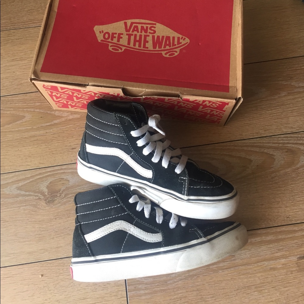 Sk8-Hi Vans