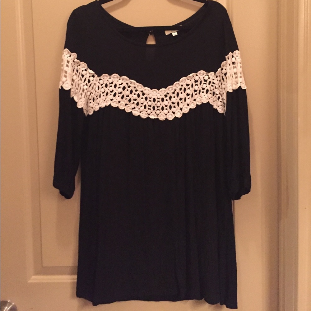 Black long sleeve dress