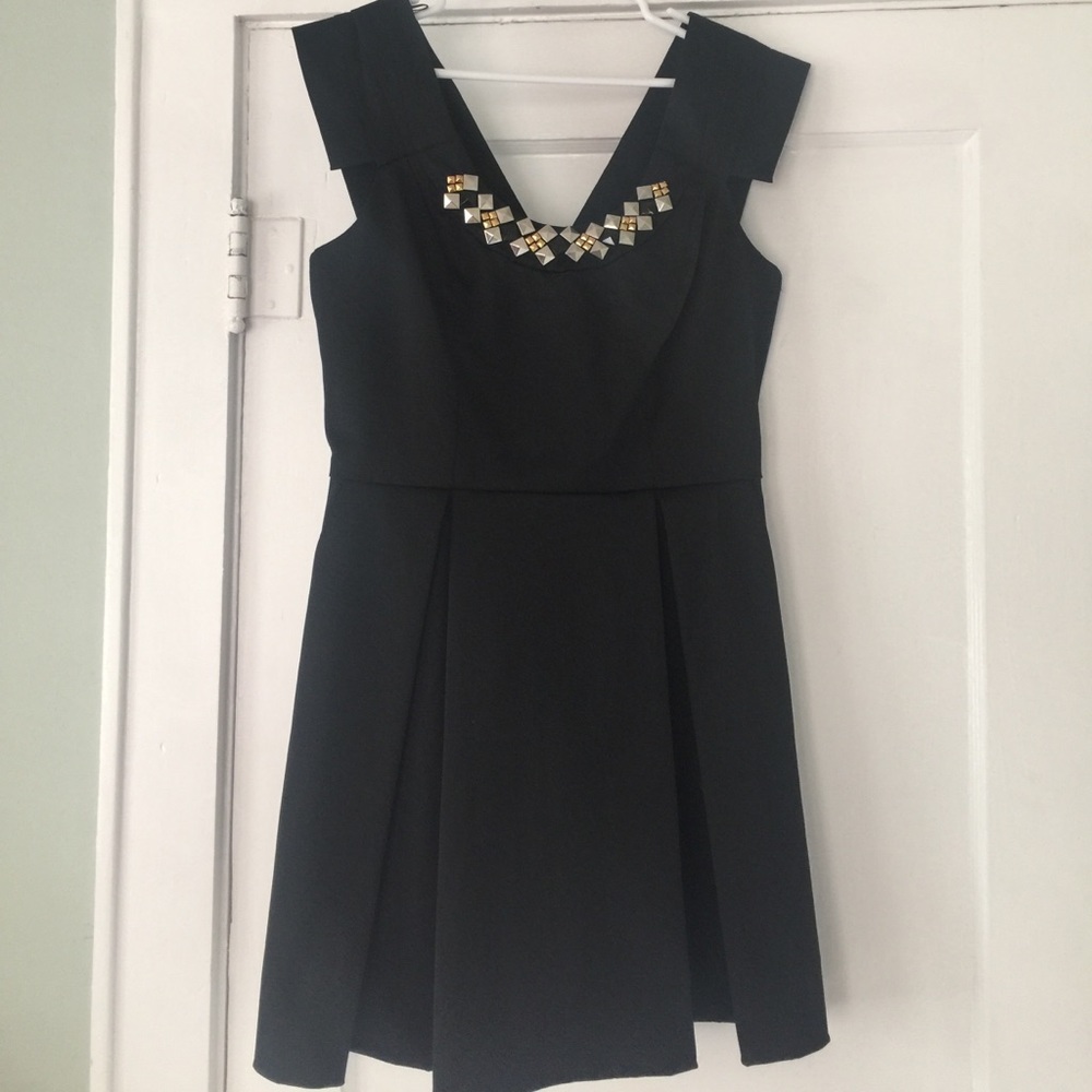 BCBGeneration Cocktail Dress (size 8)