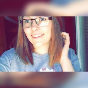 Meet your Posher, Alyssa