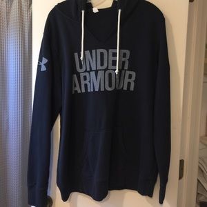 XL under armour hoodie