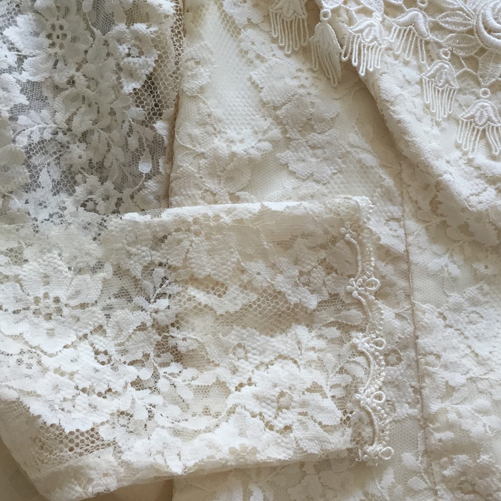 2-Piece Wedding Ensemble - Picture 3 of 7