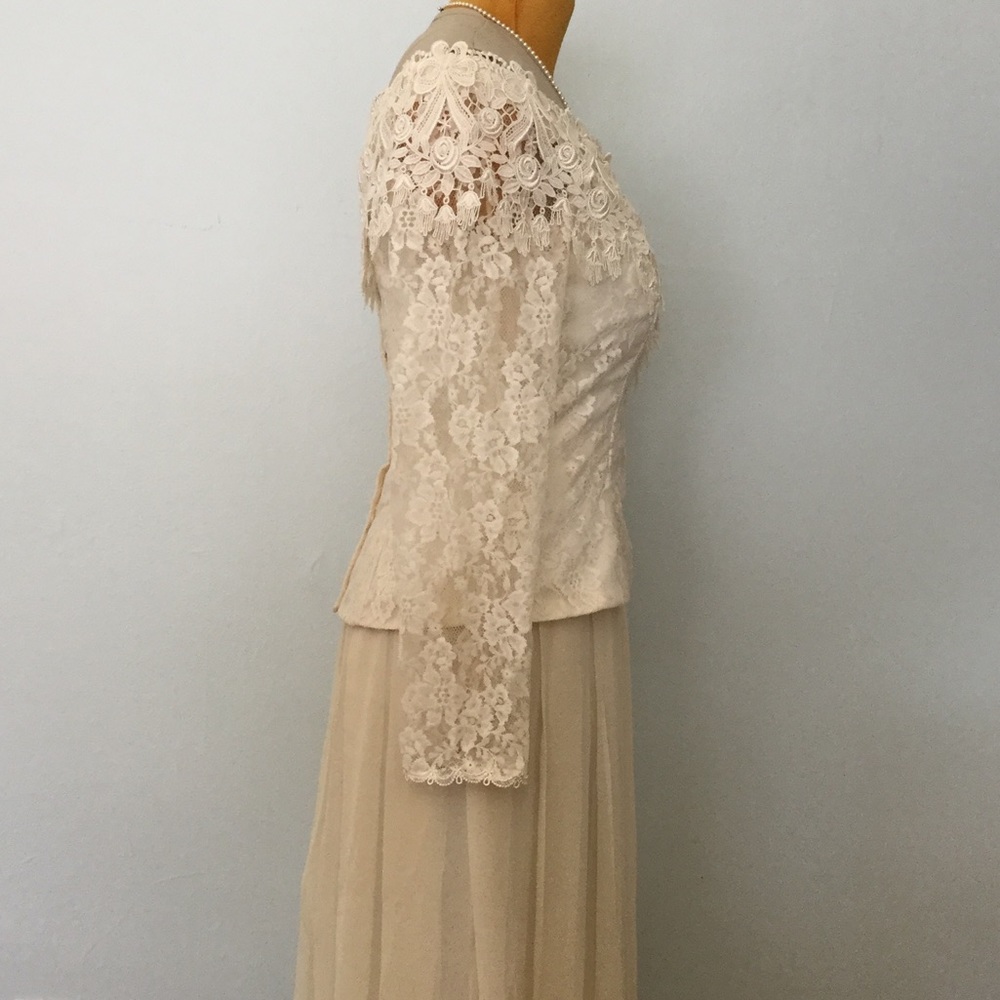 2-Piece Wedding Ensemble - Picture 6 of 7