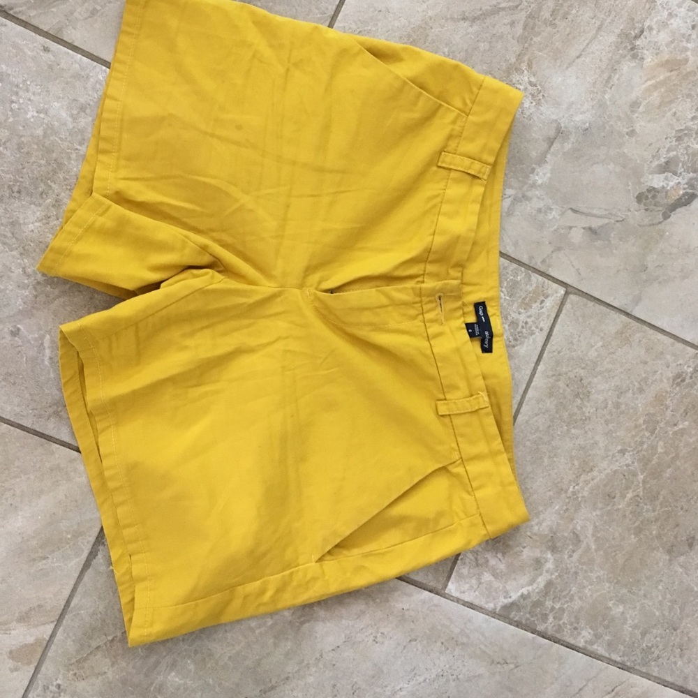 Gap shorts