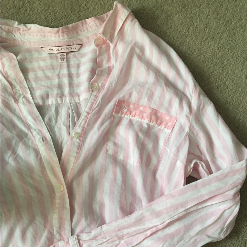 VS light-weight sleep shirt/nightgown