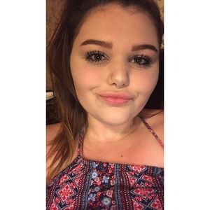 Meet your Posher, Hope