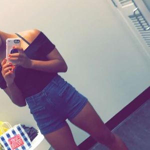 Meet your Posher, Kaylee