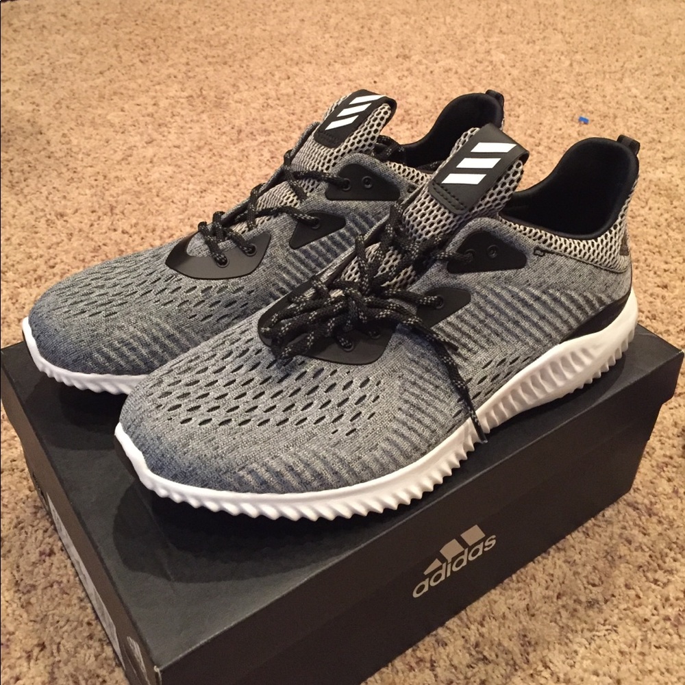 Adidas Alphabounce em
