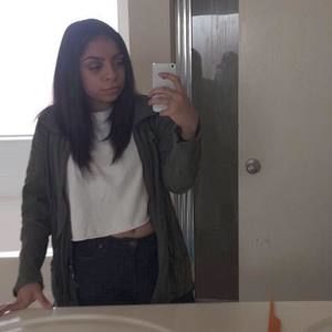 Meet your Posher, Valeria