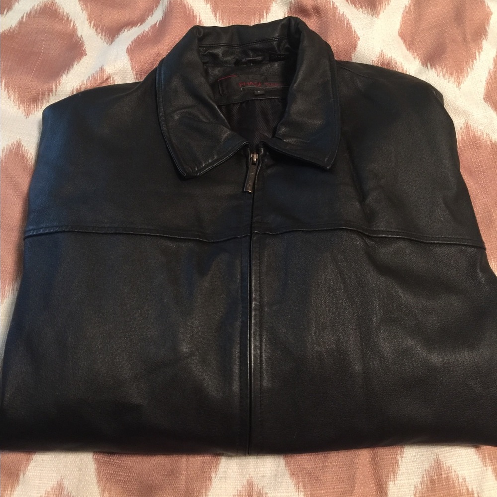 Black Leather Coat❄️