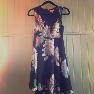 I am selling a size 2 dress from kirna zabète
