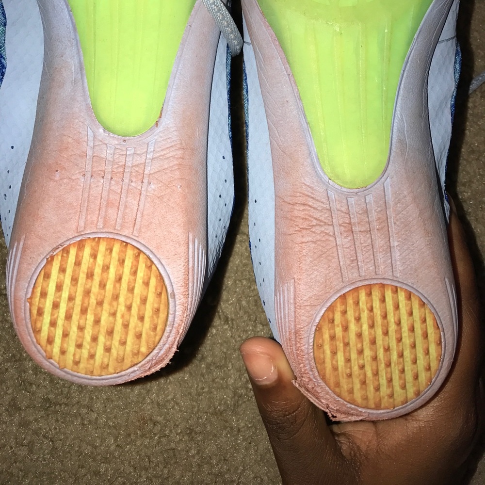 Nike SPIKES - Picture 3 of 5