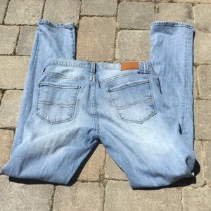 Lucky Brand Jeans, brand new never been worn!