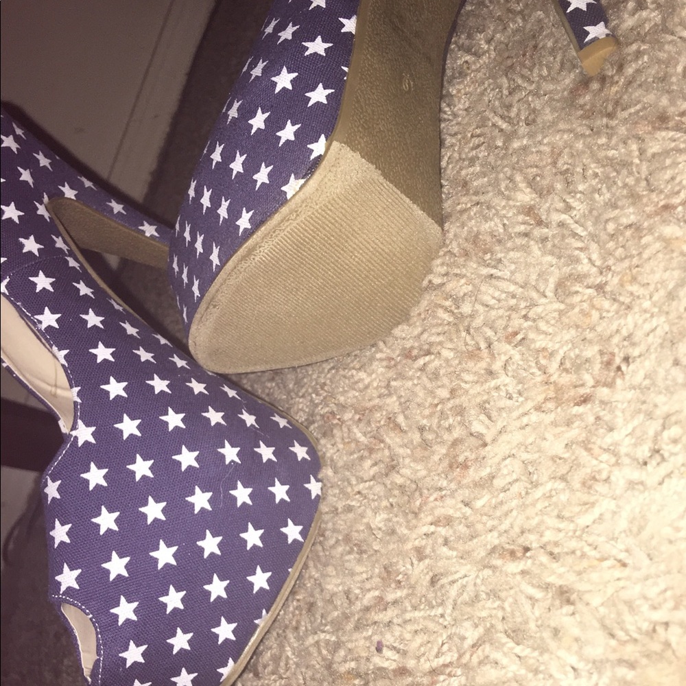 Pumps 👠 - Picture 3 of 3