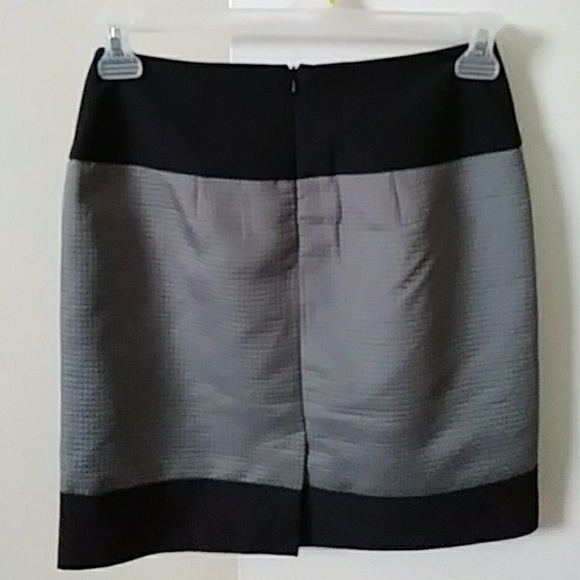 Chelsea and theodora black and gray skirt - Picture 2 of 5