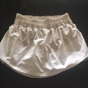Lululemon running skirt