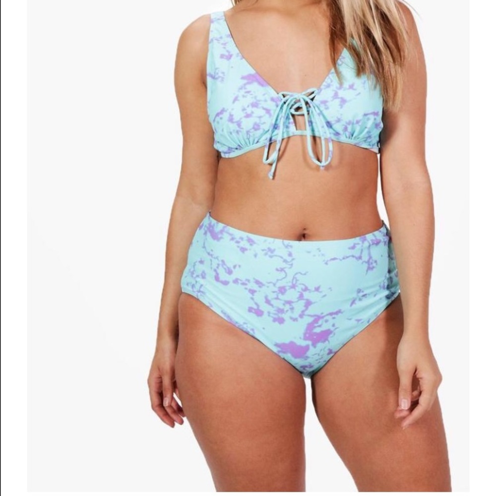 Bathing suit