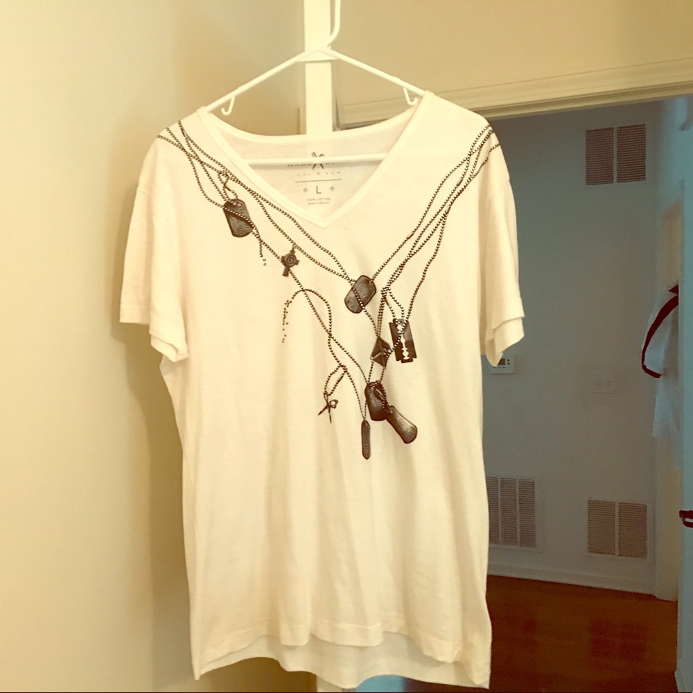 Marc Ecko cut & Sew V-neck shirt