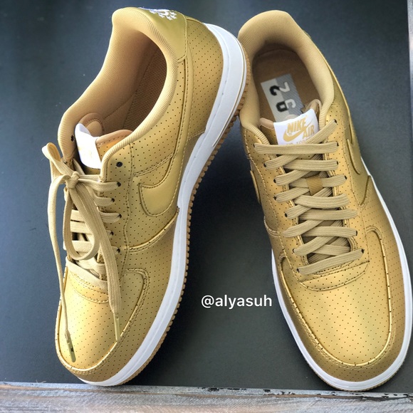 Nike Air Force Gold 1 '07 LV8 M, size 10 - Picture 3 of 8