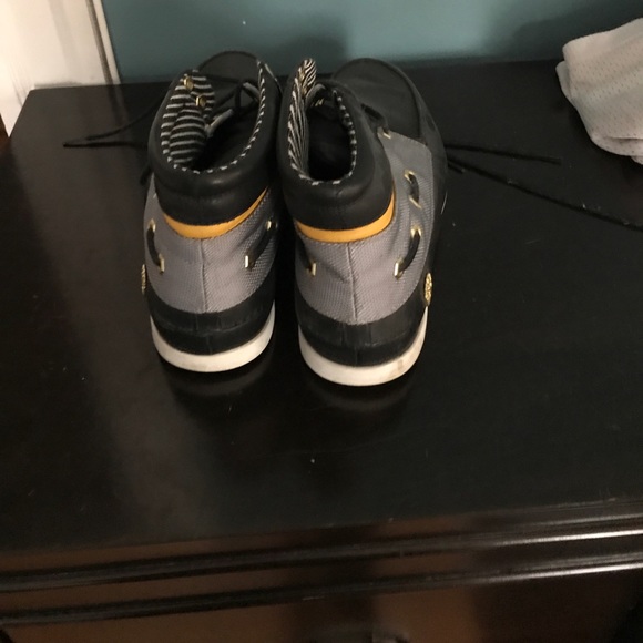 Timberlands - Picture 3 of 5