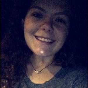 Meet your Posher, Kaitlin