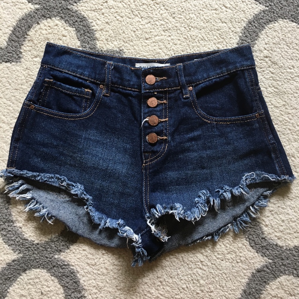 Bullhead high rise shorts 26 like one teaspoon