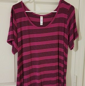 Lularoe Classic Tee