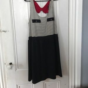 2x Forever 21 dress
