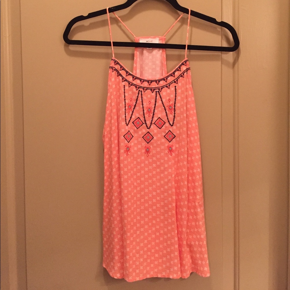 Coral colored summer top!
