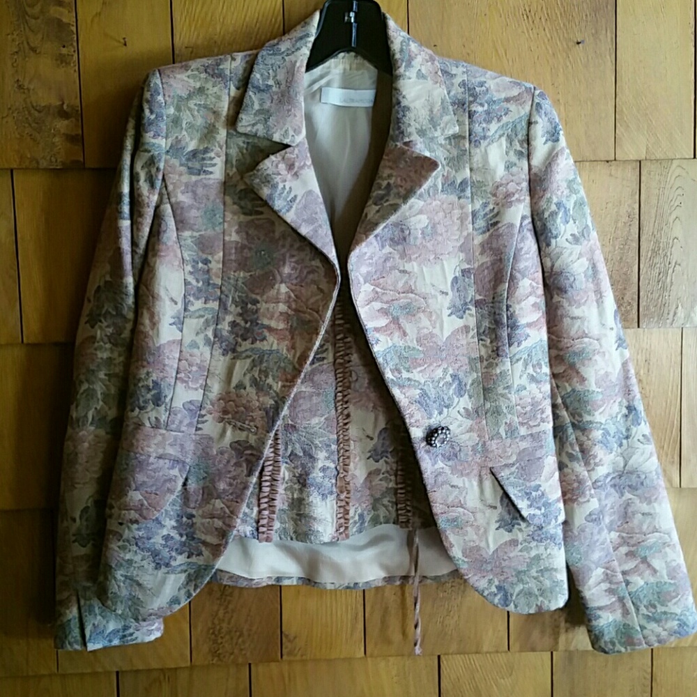 Blush floral fitted jacket and corset set