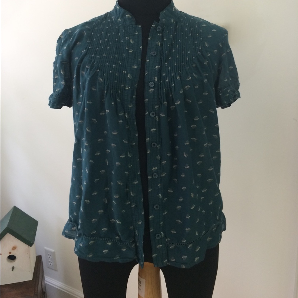 Leaf-Print Green Blouse
