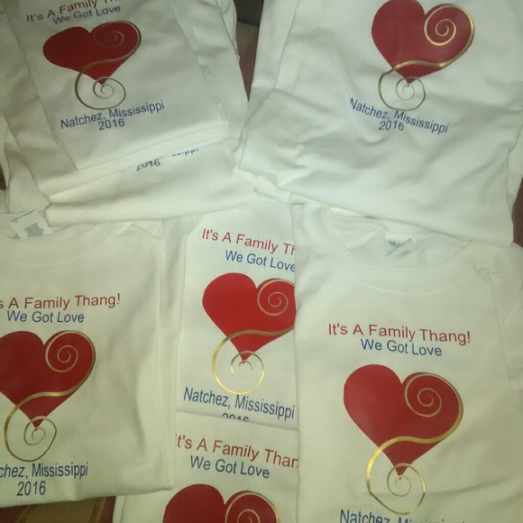 Custom t-shirt - Picture 2 of 7