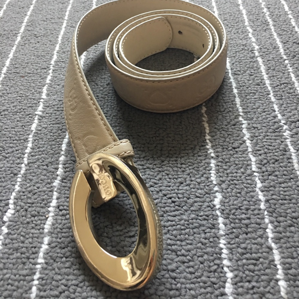 GUCCI BELT. 36 inch. Small scratches