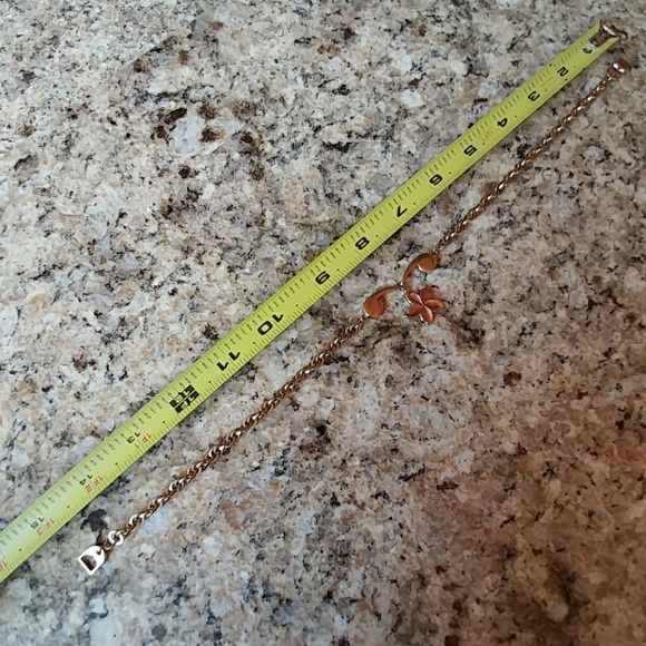 💙Gold Choker - Picture 5 of 5