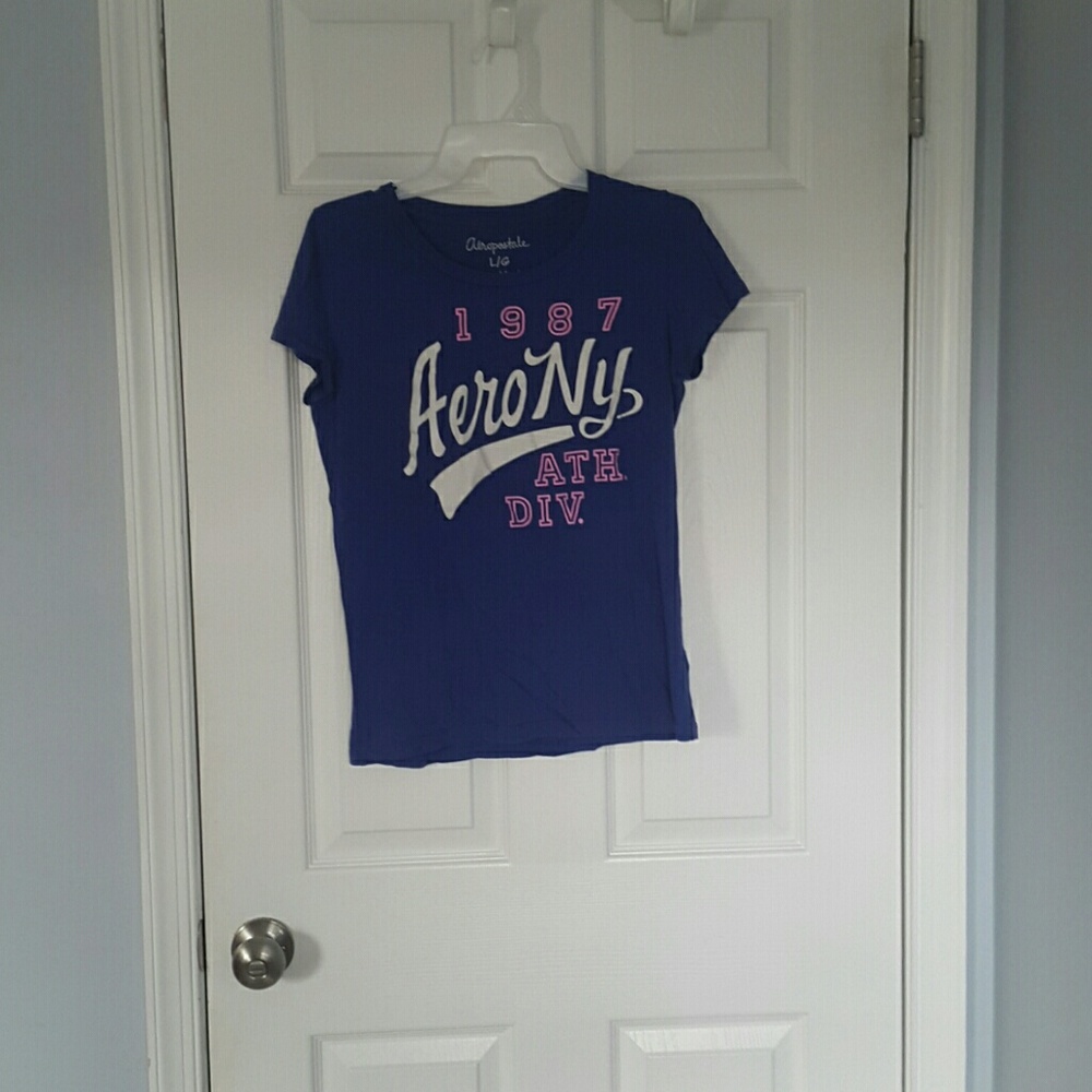 Aeropostale Graphic Tee