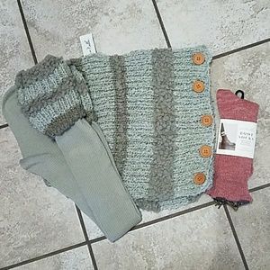 Boot socks and scarf