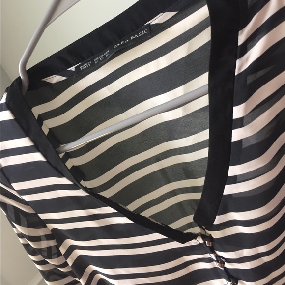 Silk blouse - Picture 2 of 2