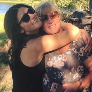 Meet your Posher, Sally